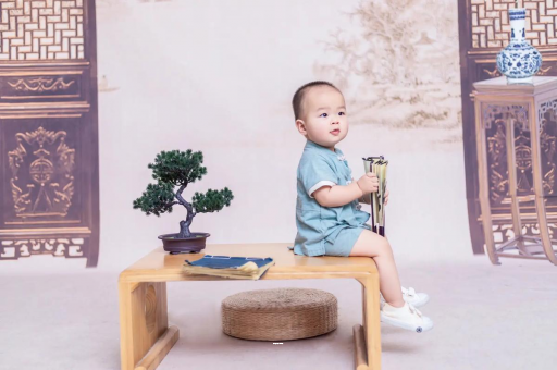 五家渠孕妇尖肚子和圆肚子